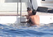 Эдриен Броуди - enjoys a romantic holiday with his new girlfriend Lara Leito on a yacht in the South of France 03.07.2012 (18xHQ) 55218d200758630