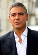 Джордж Клуни - filming a commerical for Nespresso, Milano, June 2009 - 7xHQ 512e83202412216