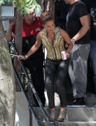 Мелани Браун (Melanie Brown) 2012-07-25 filming a new episod for TV Show X Factor in Long Island City - 21xHQ E1410f203452060