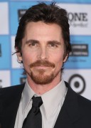 Кристиан Бэйл (Christian Bale) 2009-06-23 At Public Enemies Premiere in LA - 184xHQ 20c0e0207597131